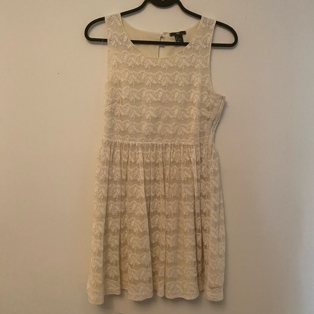 H&M | Summer Lace Dress